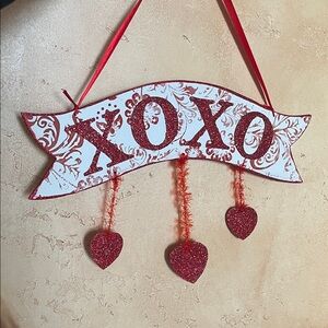 Red Glitter XOXO Hanging Sign
